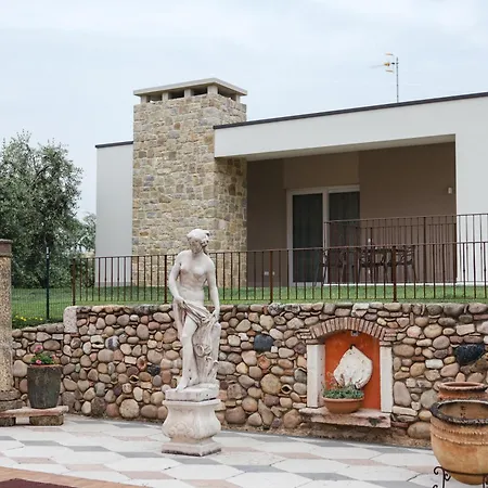 Holiday home La Rondinella *