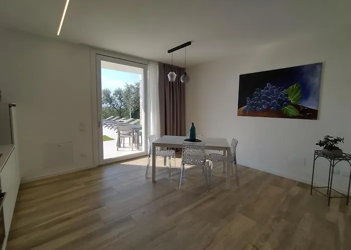 La Rondinella Дом отдыха *