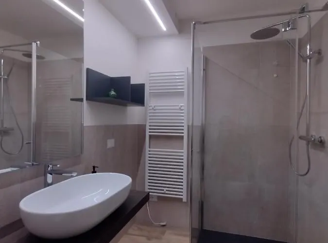 La Rondinella Дом отдыха Бардолино