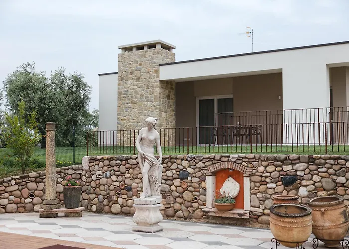 Дом отдыха La Rondinella *